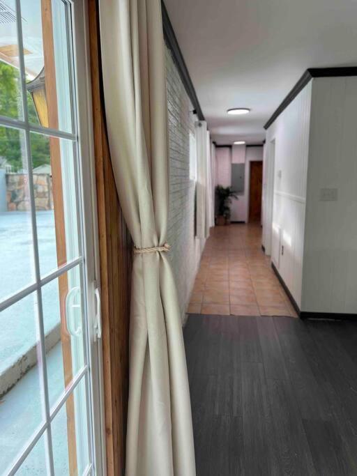 Small Rental For Couple Getaway Dalton Exterior foto